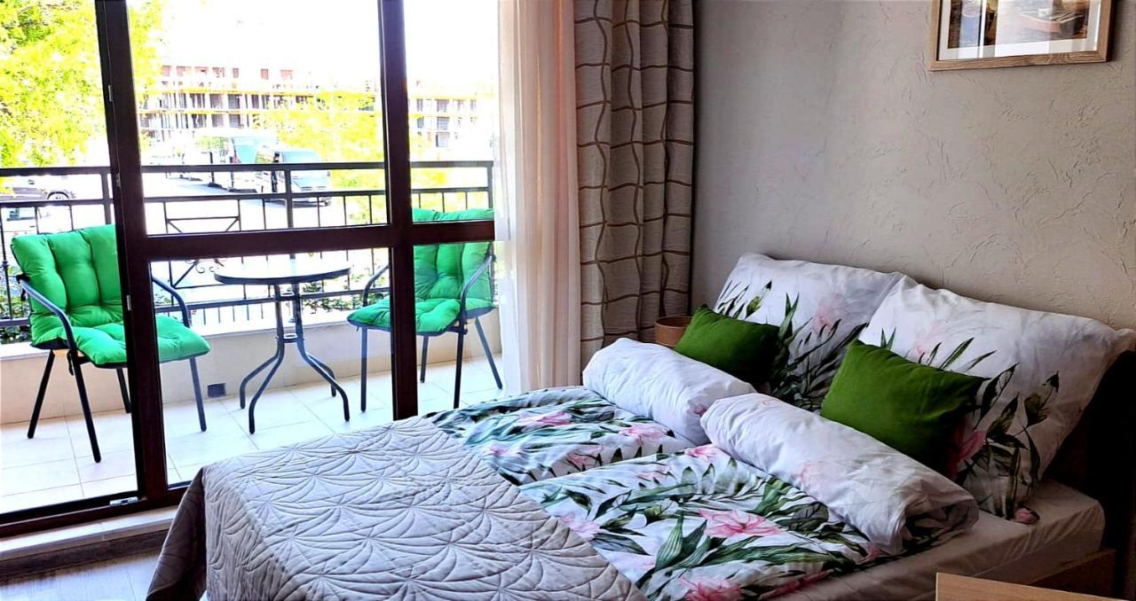 Patrick'S Apartments - Sorrento Sole Mare, スヴェティ・ヴラス エクステリア 写真
