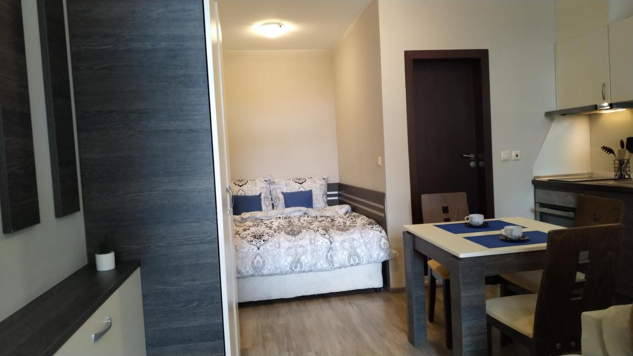 Patrick'S Apartments - Sorrento Sole Mare, スヴェティ・ヴラス エクステリア 写真
