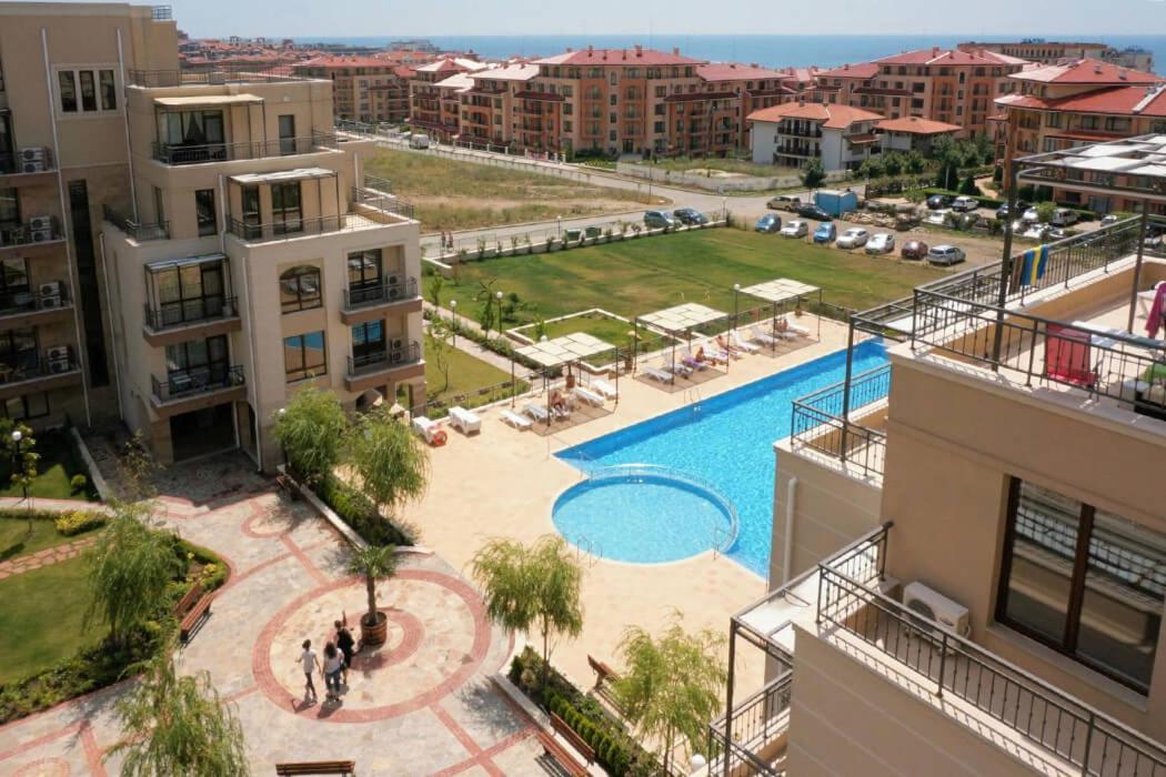 Patrick'S Apartments - Sorrento Sole Mare, スヴェティ・ヴラス エクステリア 写真