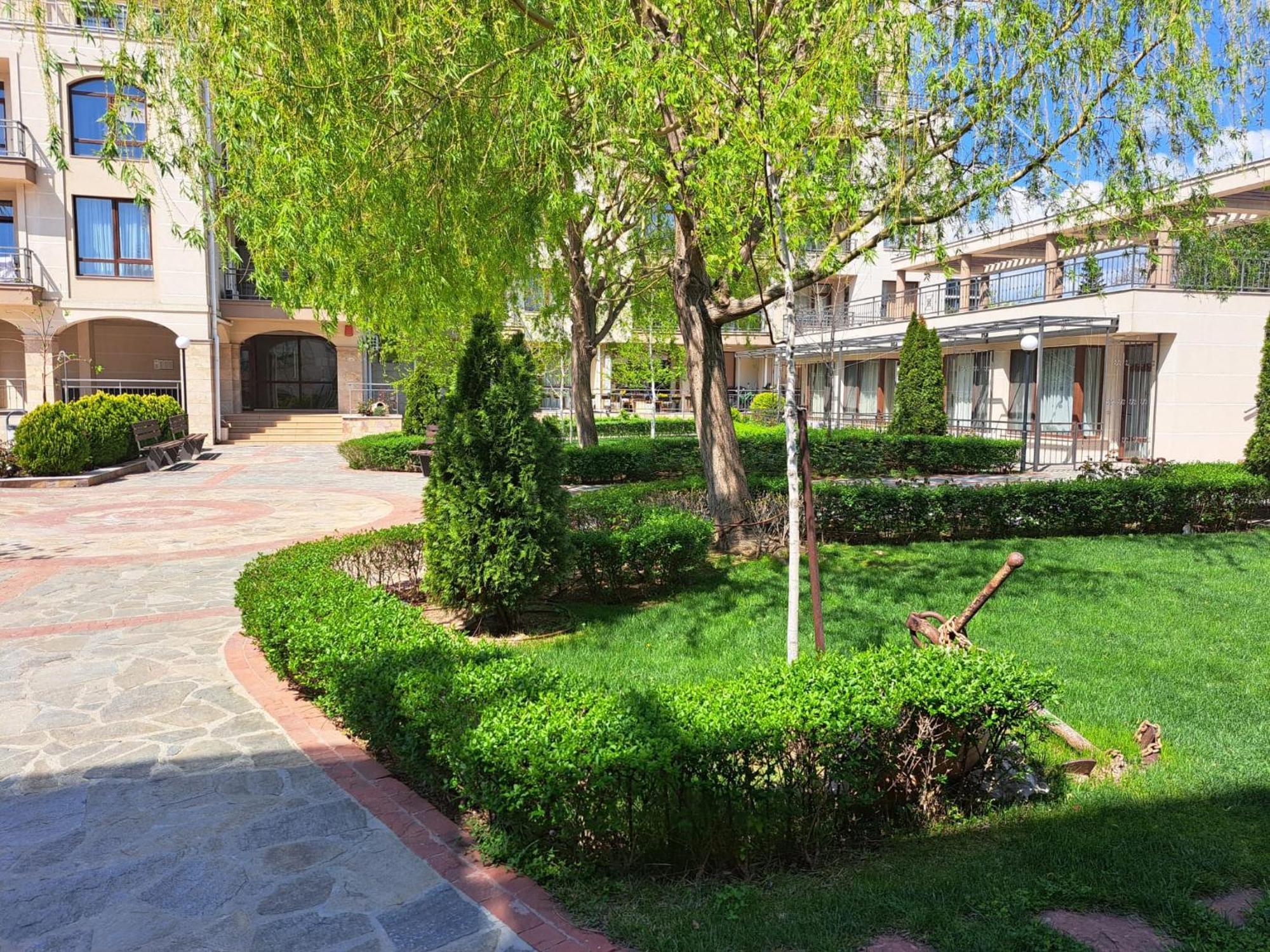 Patrick'S Apartments - Sorrento Sole Mare, スヴェティ・ヴラス エクステリア 写真