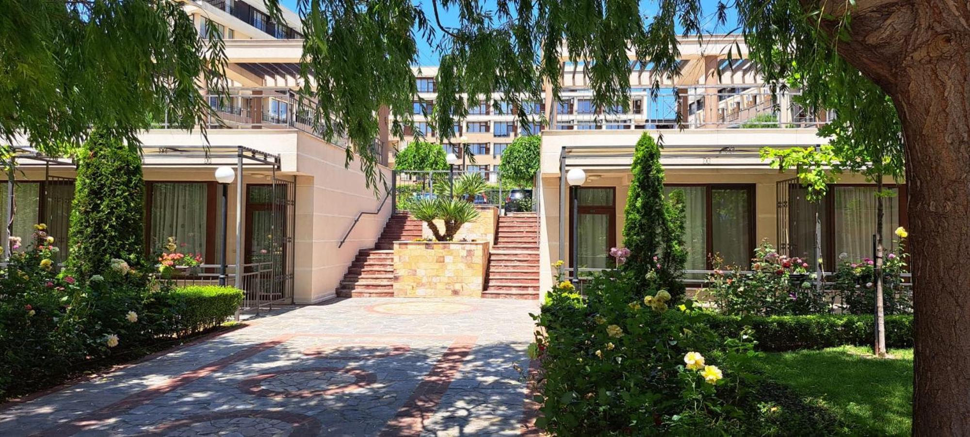 Patrick'S Apartments - Sorrento Sole Mare, スヴェティ・ヴラス エクステリア 写真